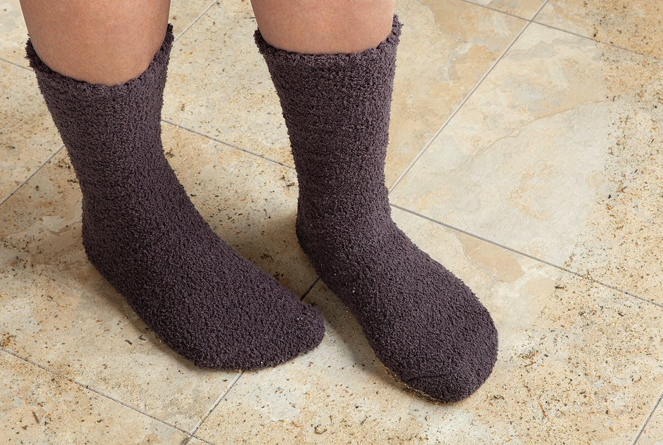 MICROFIBER DUSTING SOCKS, CHARCOAL, 1/PAIR
