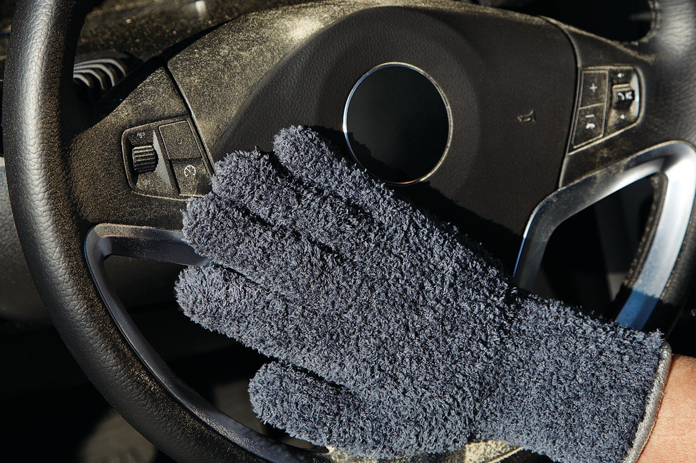 MICROFIBER AUTO DUSTING GLOVES, CHARCOAL 1/PAIR